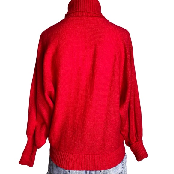 MERRY Red Sweater - Picture 5 of 6
